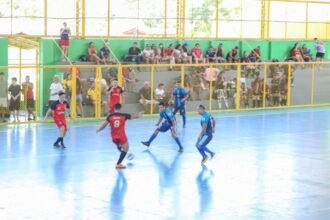 Finais do futsal dos Jogos de Integração dos Servidores da Semed ocorrem em Manaus e definem quatro campeões