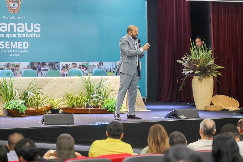 Manaus recebe Rede de Trocas do MEC e UFMG para debater educação integral e intercâmbio entre redes