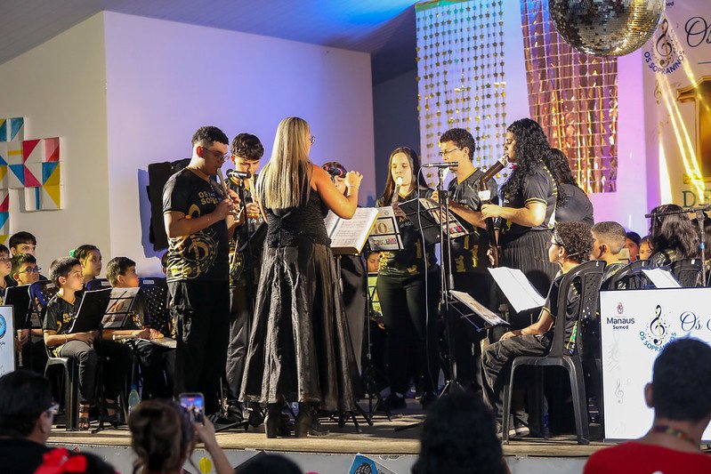 Os Sopraninos celebram 10 anos em Manaus com apresentação, homenagens e exposição no Cmae Aníbal Beça