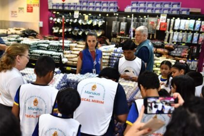 Vigilância sanitária de Manaus encerra Semana da Vigilância com painel para médicos recém-formados e projeto Fiscal Mirim