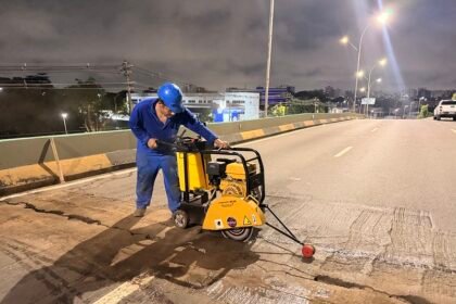 Prefeitura de Manaus inicia manutenção das juntas de dilatação do viaduto Ayrton Senna