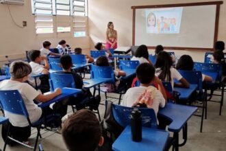 Programa Saúde na Escola alcança 63% das 350 escolas de Manaus e assegura repasse financeiro integral