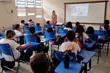 Programa Saúde na Escola alcança 63% das 350 escolas de Manaus e assegura repasse financeiro integral