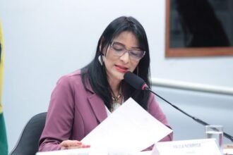 Comissão aprova reconhecimento do benzimento como prática de cultura popular e saúde