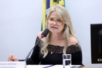 Comissão aprova reforço no apoio à saúde mental de profissionais da segurança pública